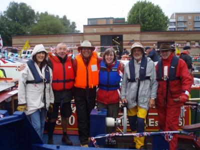 wheelchair accessible canalboat day trip